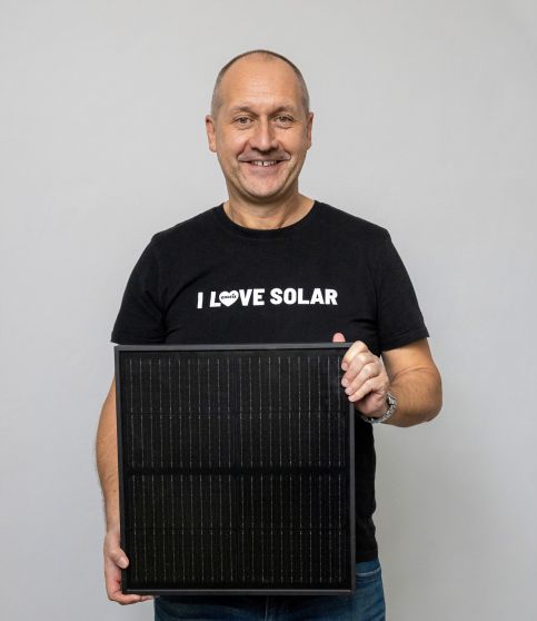 Porträt vpn Jürgen Berg, dem Geschäftsführer von enerix Regensburg