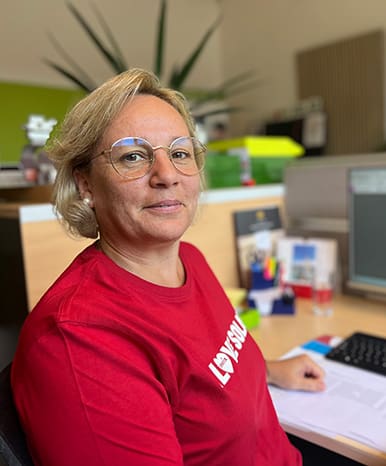 Ein Porträt von Andrea Rampre-Fink von enerix Frohnleiten.