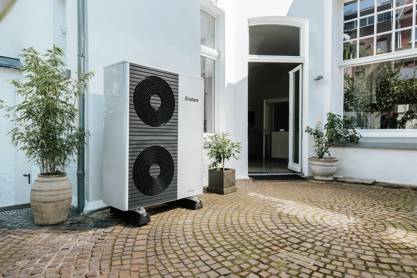 HP24 313712 01 Luft Wasser arotherm split