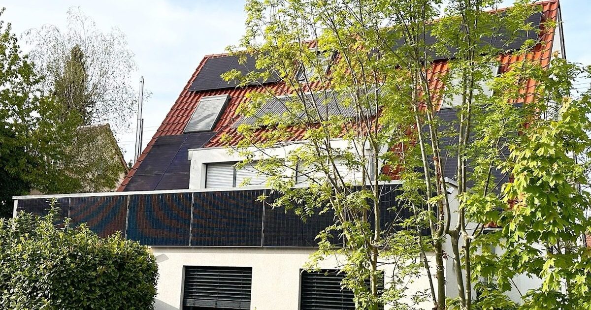 Photovoltaikanlage auf einem Hausdach in Böblingen