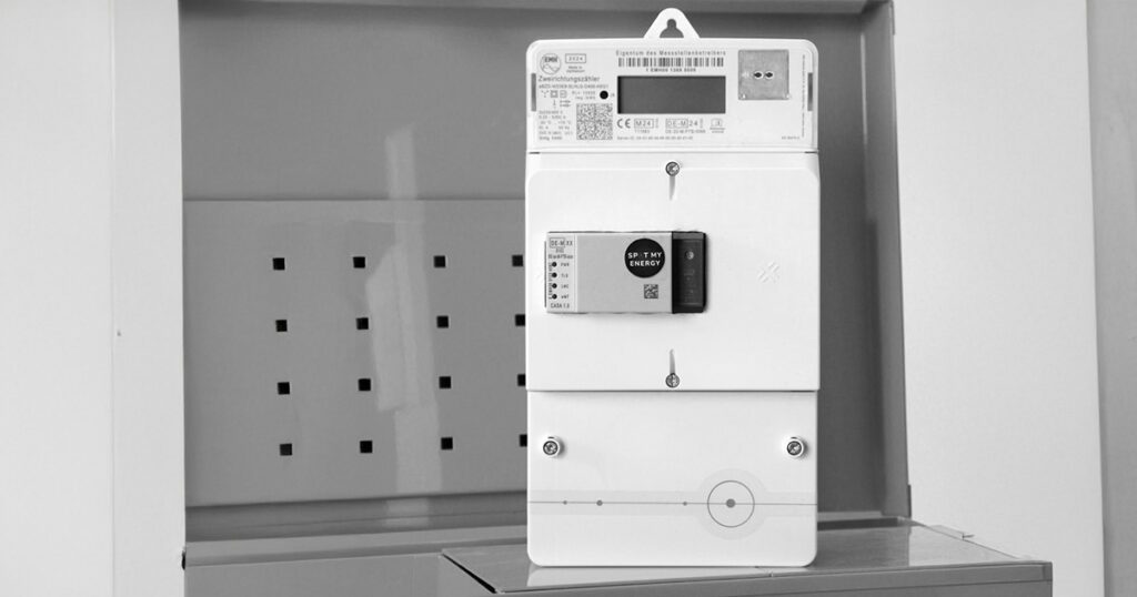 Intelligenter Zweirichtungszähler (Smart Meter) mit zusätzlichem Spot-my-Energy Modul