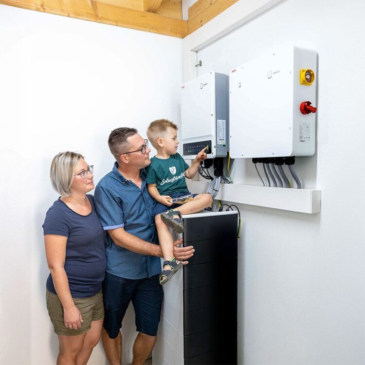 stromspeicher vorteile familie e1749639533499