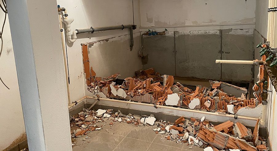 kellerwand herausgebrochen knuth