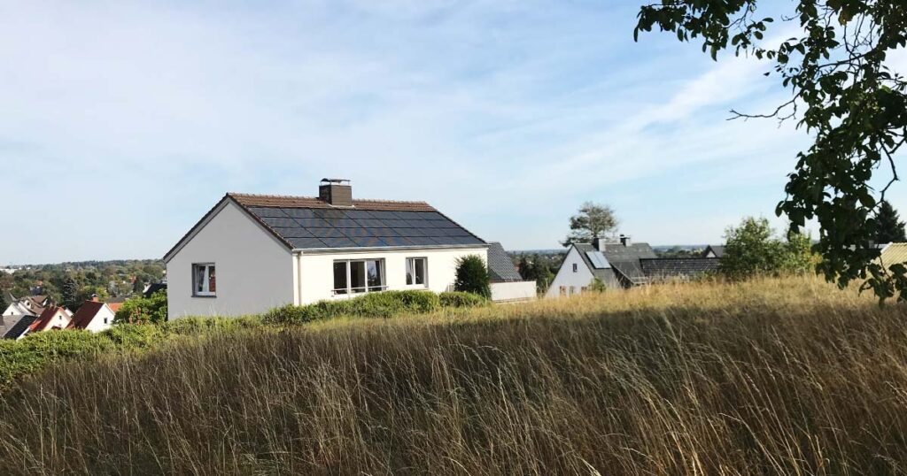 Photovoltaikanlage im Dach integriert