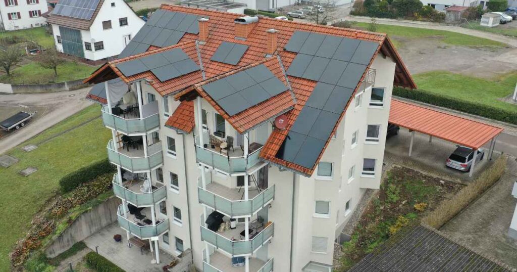 Mehrfamilienhaus mit Photovotltaikanlage